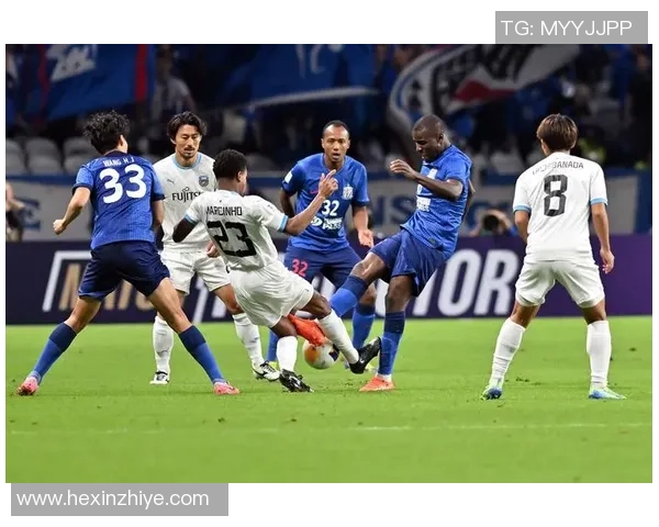 欧联杯精彩对决那不勒斯大胜本菲卡红牌事件引发全场热议